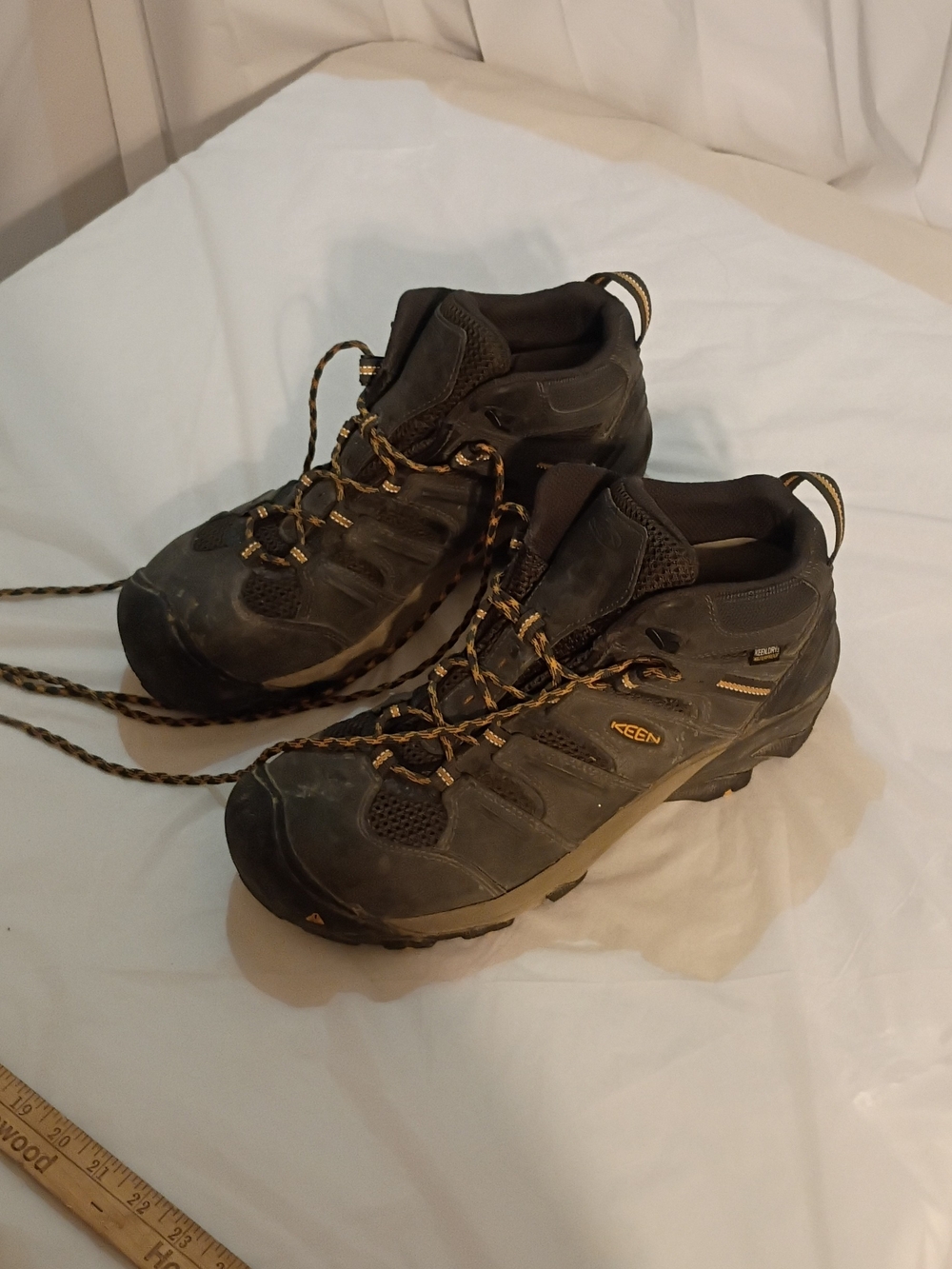 KEEN Men's Brown and Tan Safety Toe Work Boots